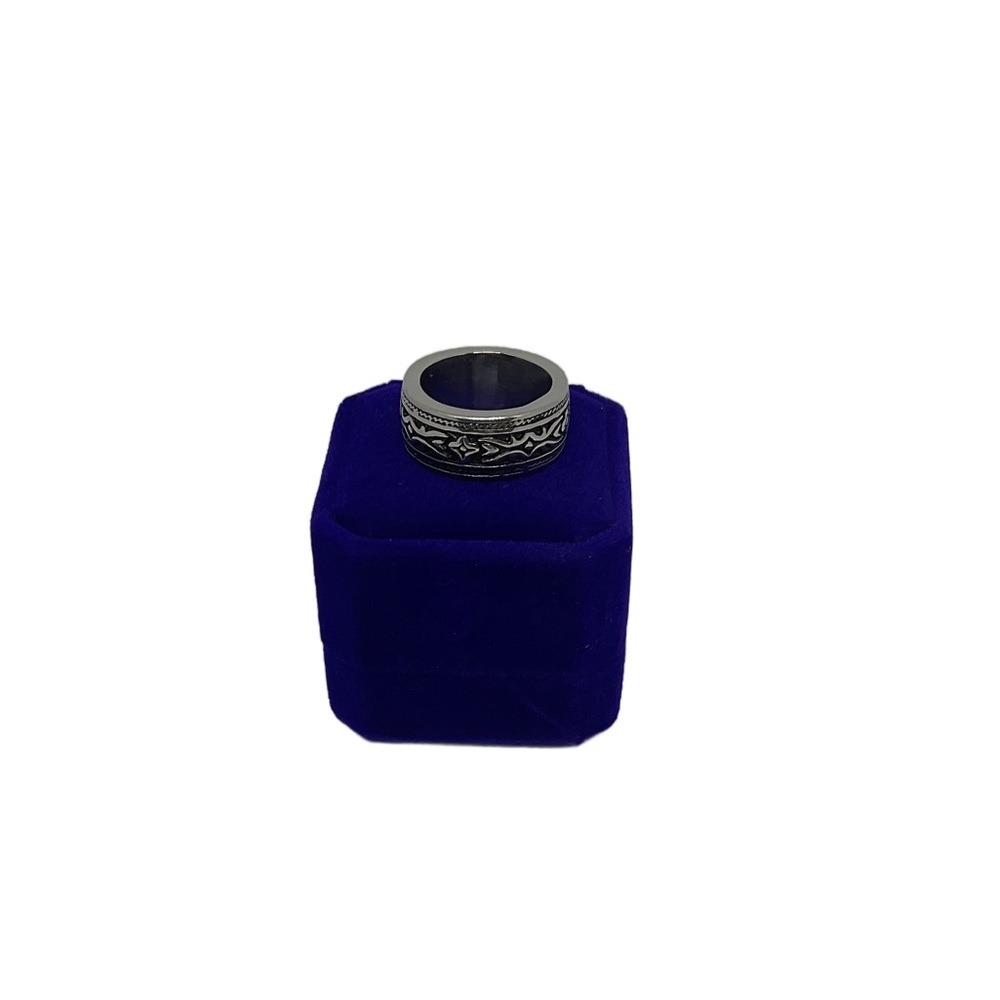 Kay Jewelers Stainless Steel Gents Ring - Picture 3 of 6